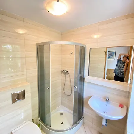 #1 Seaside With Bathroom By Swell